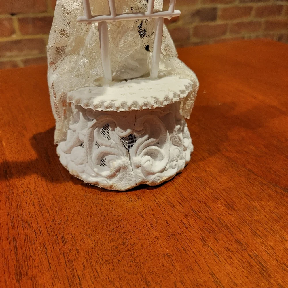 Vintage 1940's Bride & Groom Wedding Cake Topper Prestine Chalkware